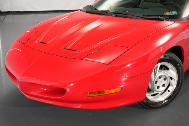 Used 1994 Pontiac Firebird Formula RWD image 8