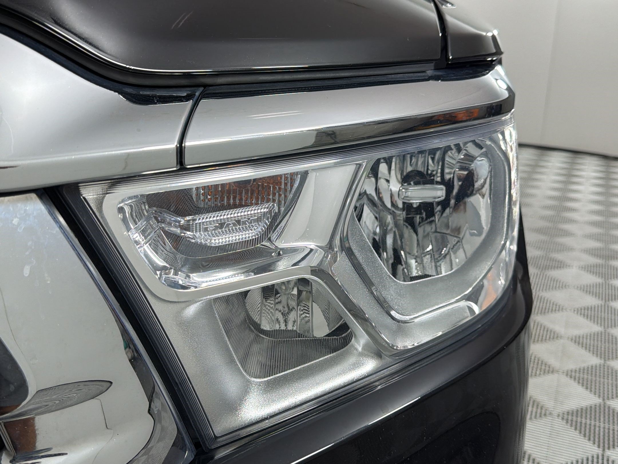 Used 2022 RAM 1500 Big Horn AWD/4WD image 30