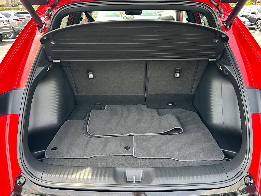 Certified 2025 Acura ADX A-Spec image 12