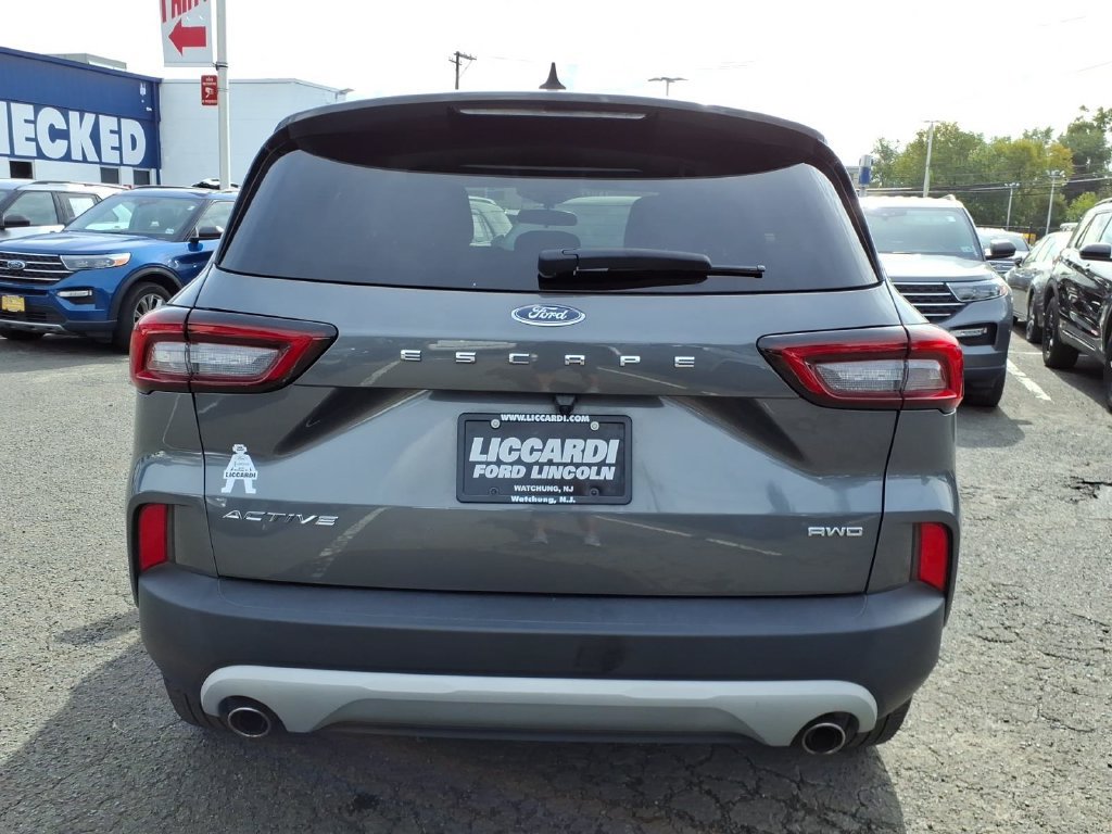 Used 2023 Ford Escape Active AWD/4WD image 6