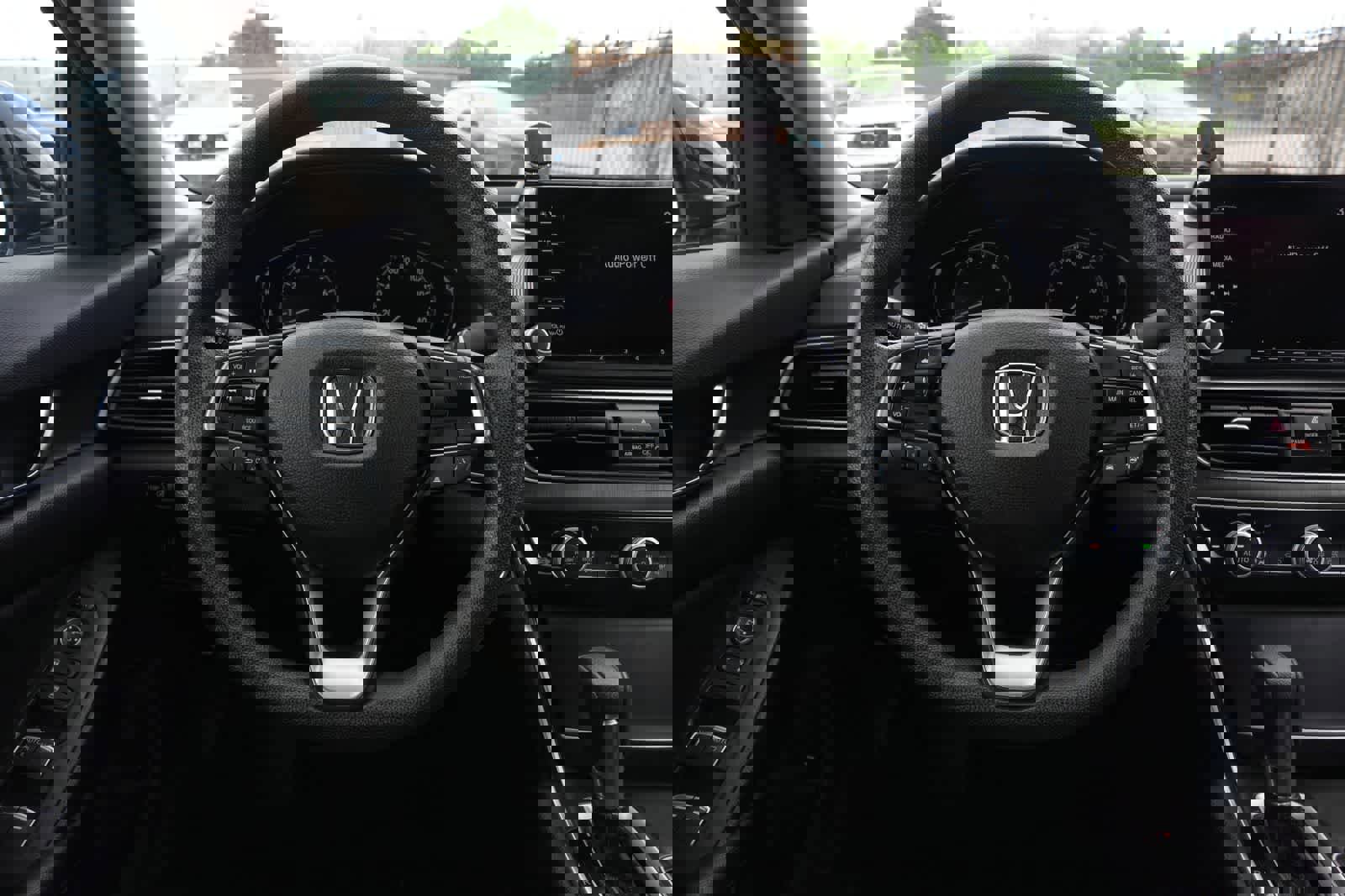 Used 2018 Honda Accord LX image 7