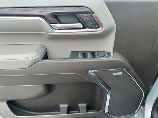 Used 2022 GMC Sierra 1500 SLT w/ SLT Convenience Package image 25