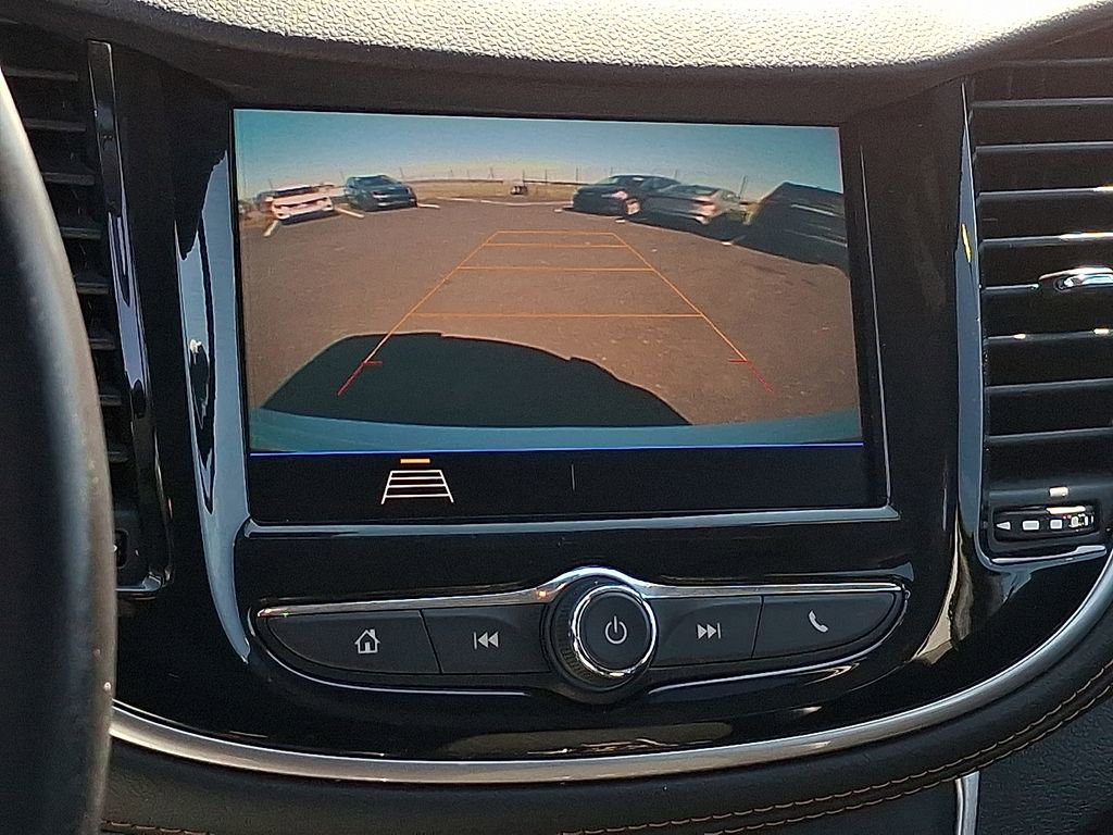 Used 2022 Chevrolet Trax LT w/ Sport Edition AWD/4WD image 23