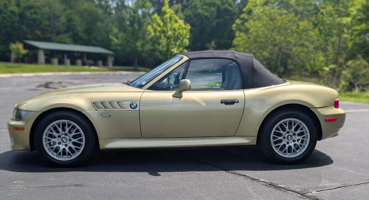 Used 2001 BMW Z3 2.5i RWD image 5