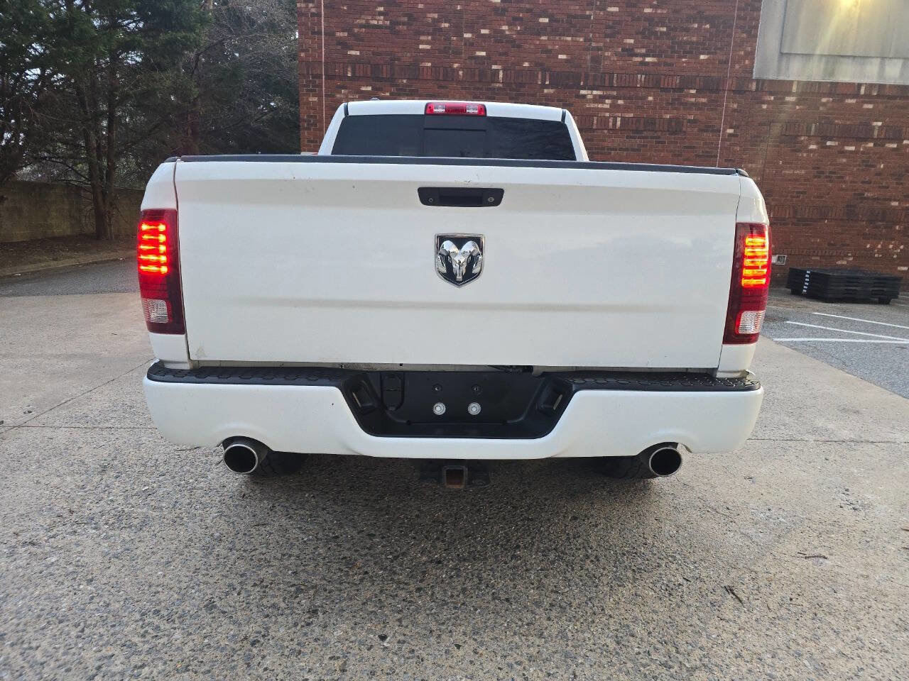 Used 2015 RAM 1500 Sport w/ Sport Premium Group AWD/4WD image 4