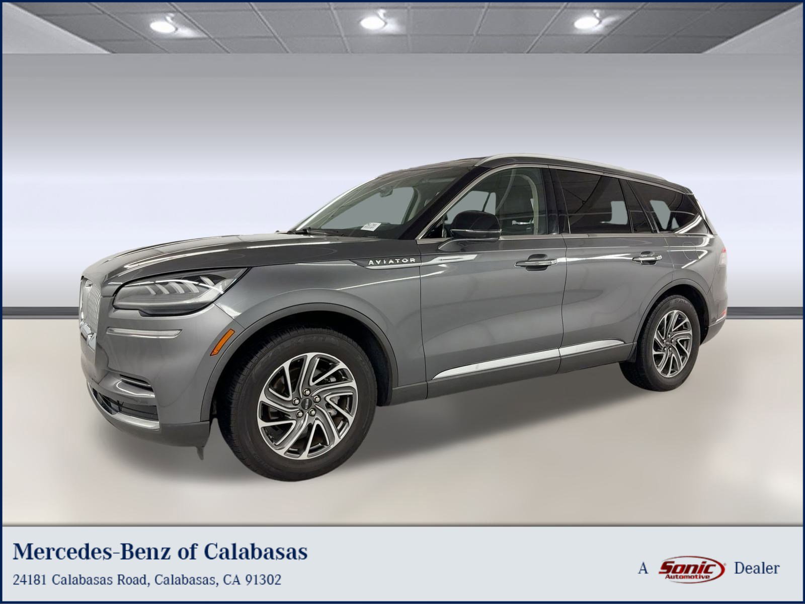 Used 2021 Lincoln Aviator Standard w/ Elements Package