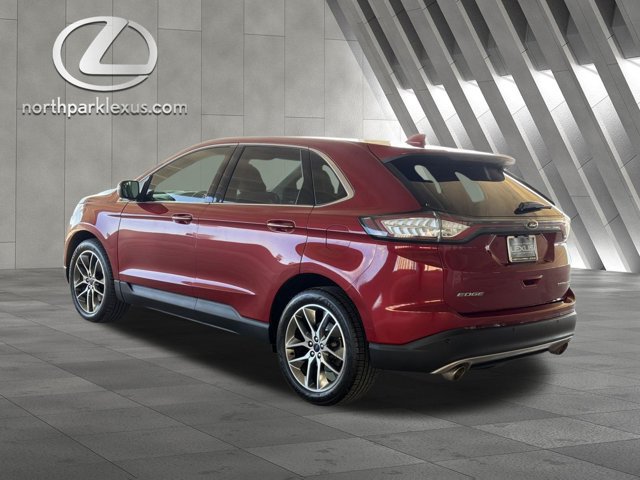 Used 2016 Ford Edge Titanium FWD image 2