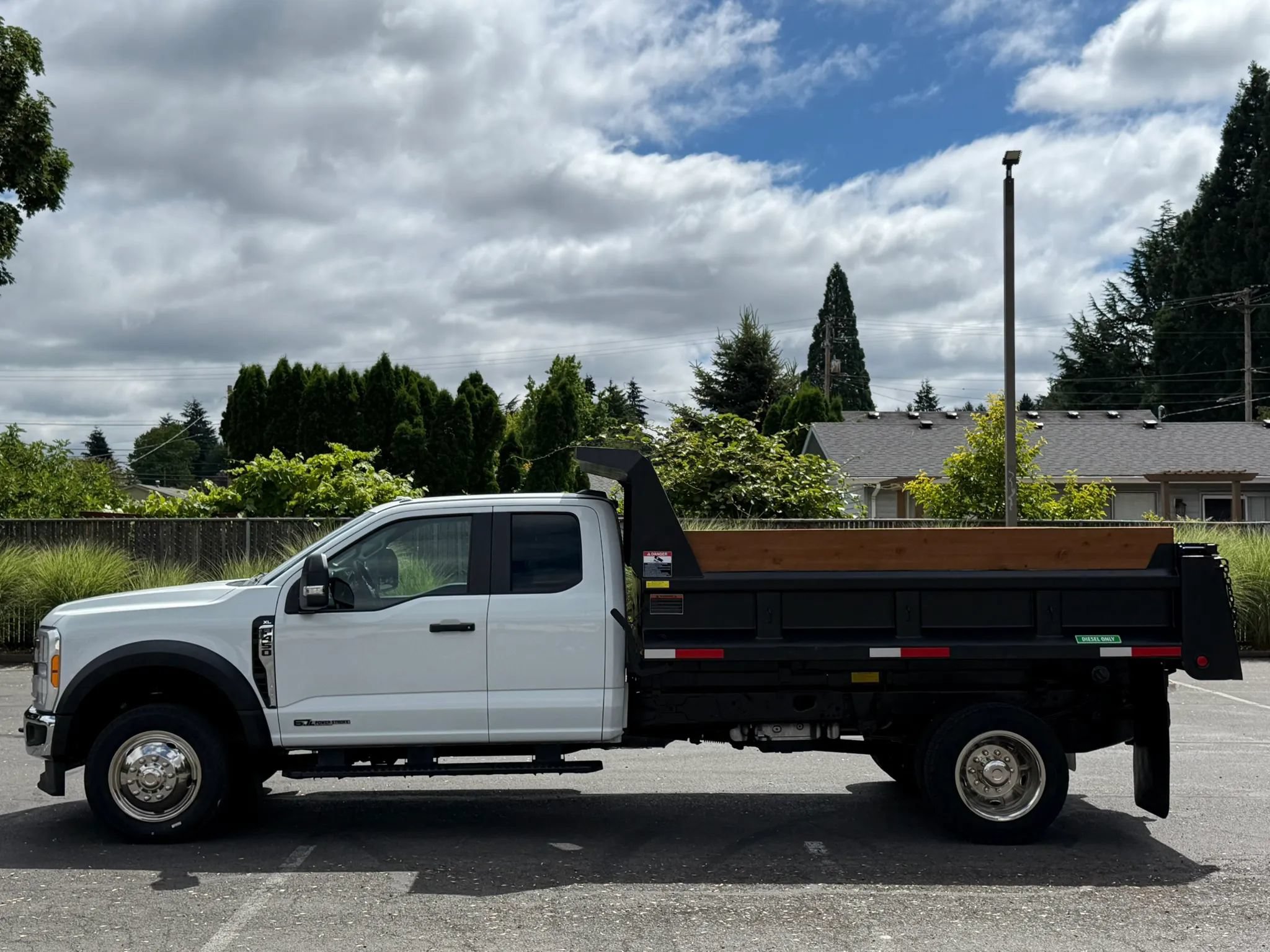 Used 2023 Ford F450 XL RWD image 3