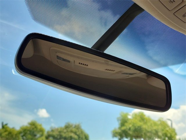 Used 2018 Lincoln MKX Premiere image 23