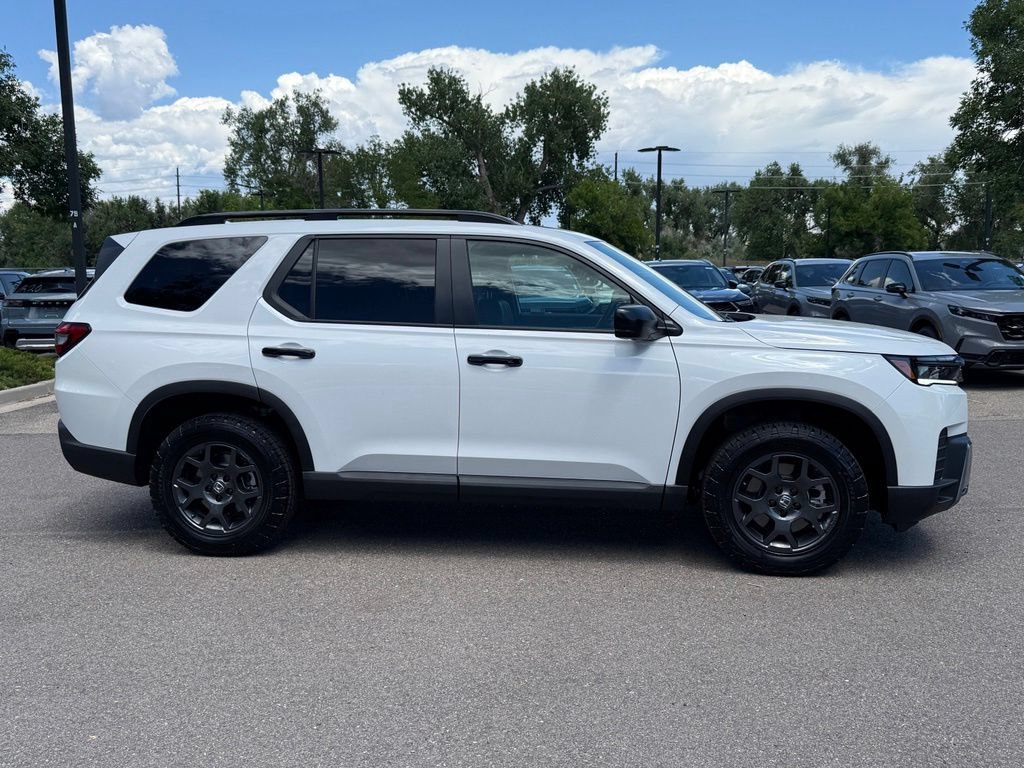 Certified 2026 Honda Pilot TrailSport image 5