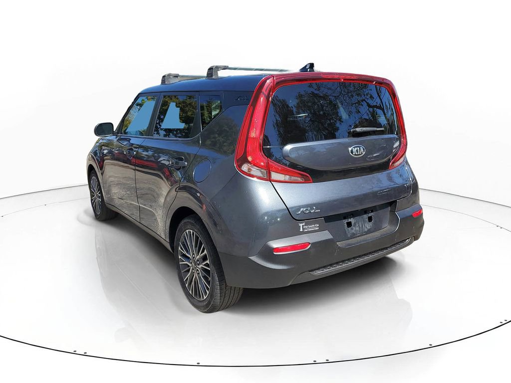 Used 2021 Kia Soul LX image 4