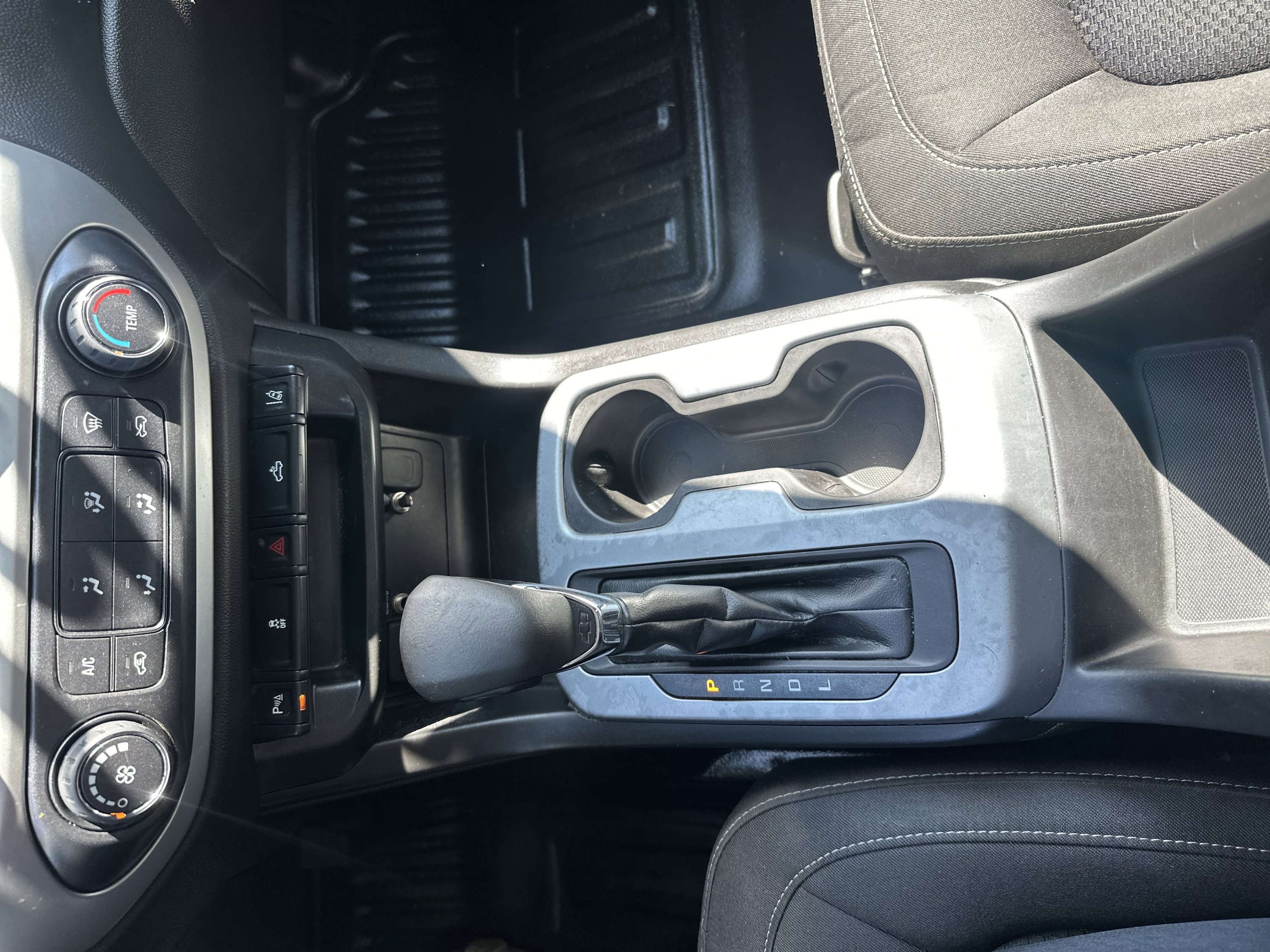 Used 2022 Chevrolet Colorado LT w/ Fleet Safety Package image 15