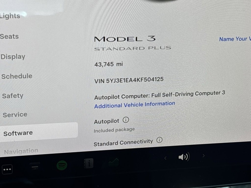 Used 2019 Tesla Model 3 Mid Range image 30