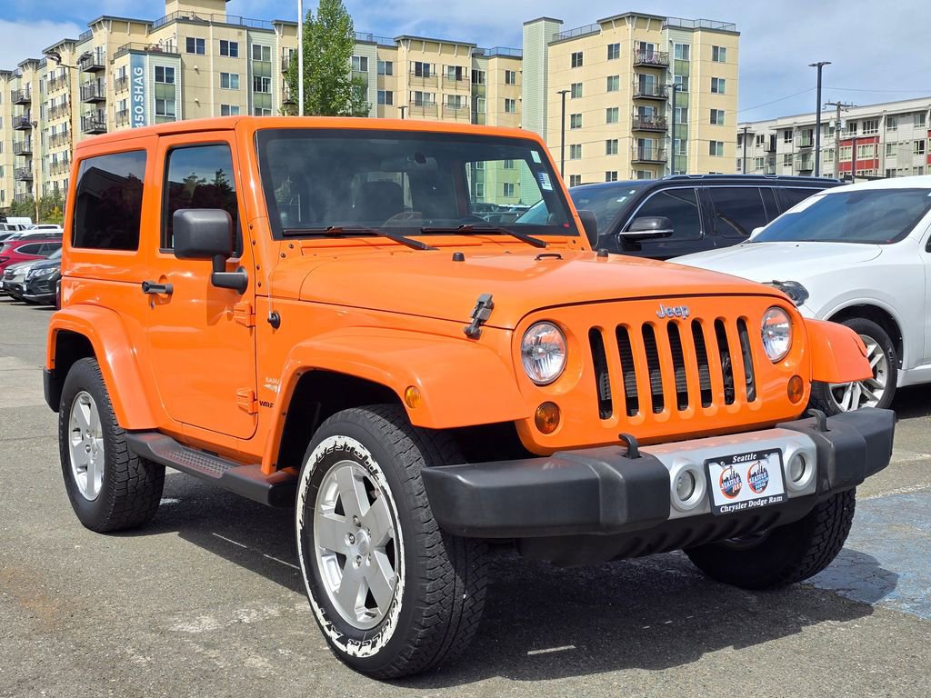 Used 2012 Jeep Wrangler Sahara w/ Dual Top Group AWD/4WD image 8