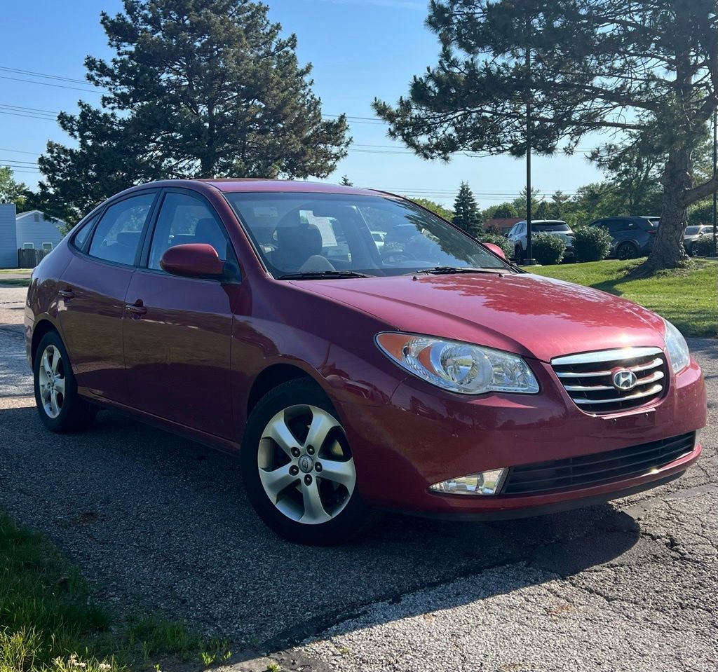Used 2010 Hyundai Elantra SE FWD image 1