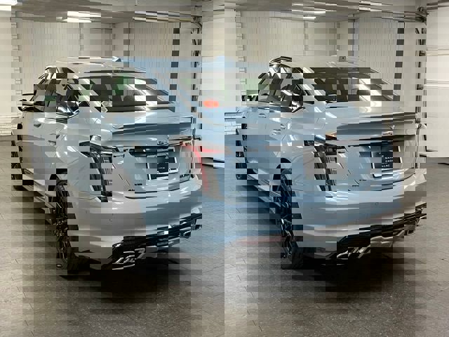 New 2026 Cadillac CT5 V w/ LPO, ONYX Package AWD/4WD image 3