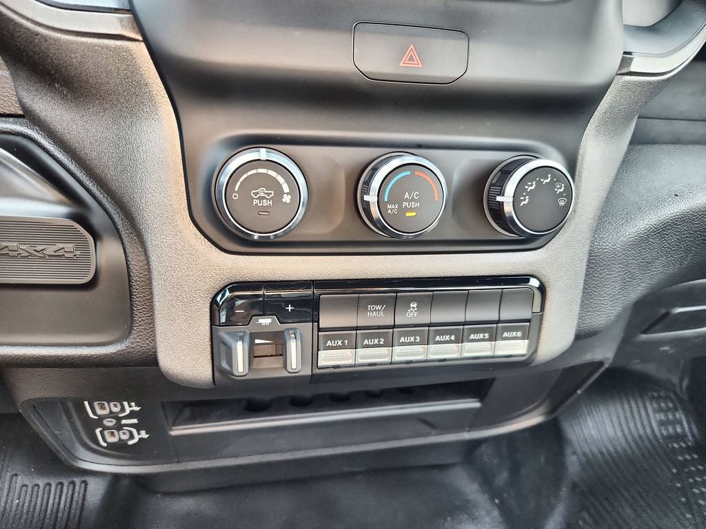 Used 2023 RAM 3500 Tradesman AWD/4WD image 16