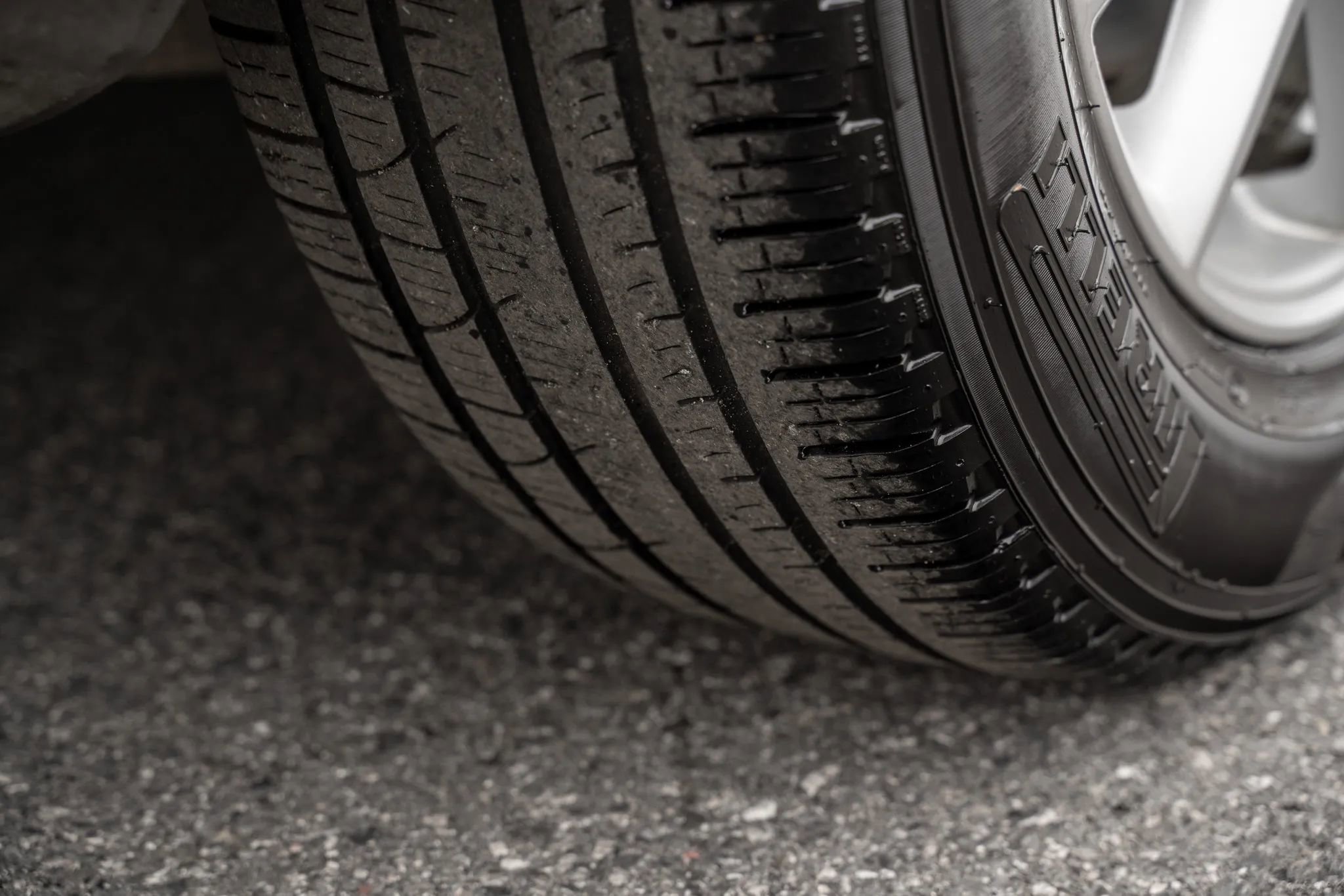 Used 2018 Land Rover Range Rover Sport SE image 33