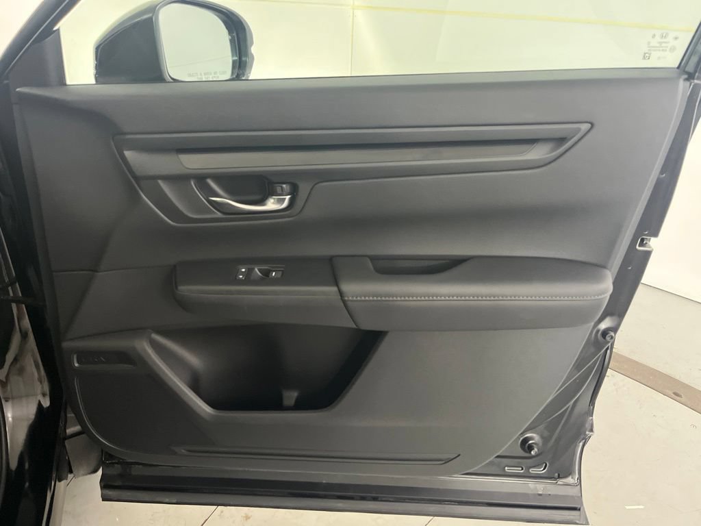 Used 2025 Honda CR-V EX image 29