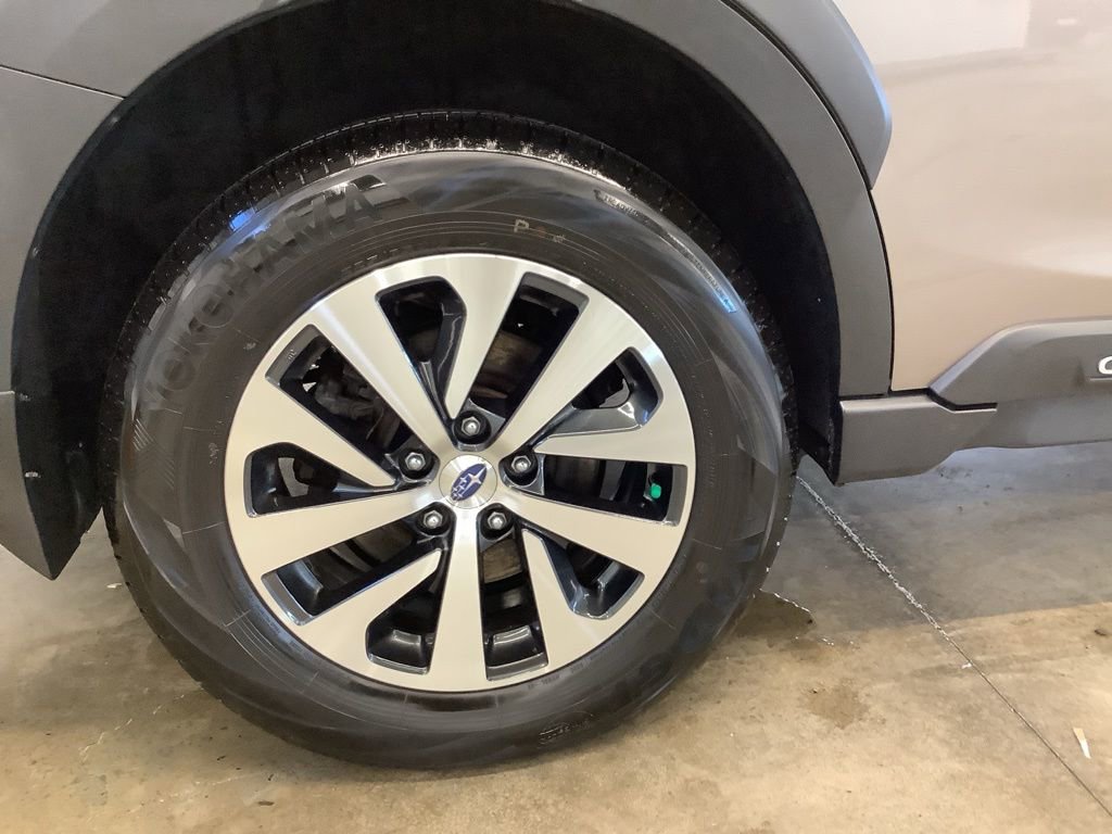 Used 2023 Subaru Outback Premium image 20