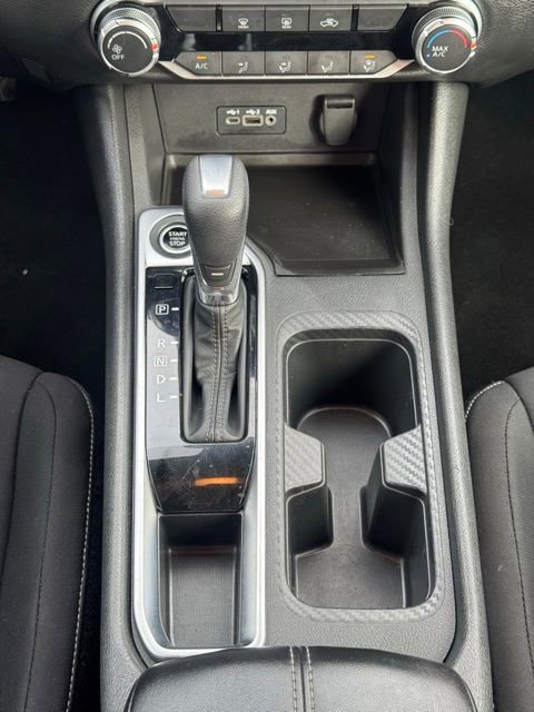 Used 2023 Nissan Sentra SV image 12