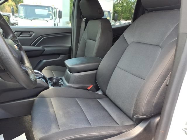 Used 2024 Chevrolet Colorado W/T w/ Advanced Trailering Package AWD/4WD image 17