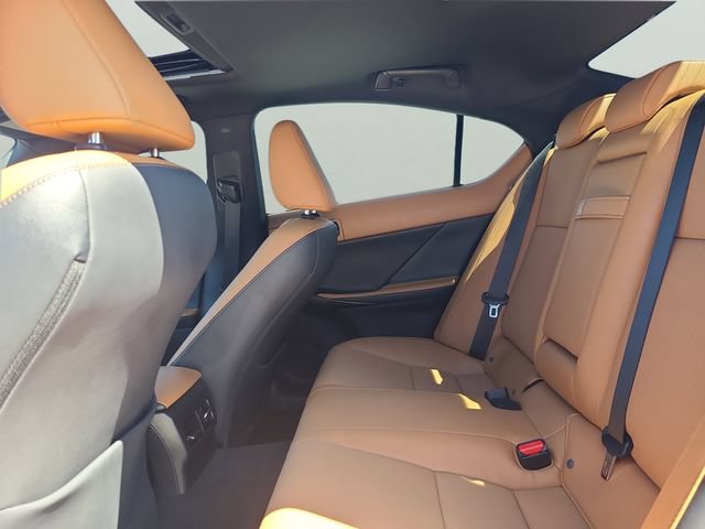 Used 2024 Lexus IS 350 F Sport w/ Accessory Package 2 RWD image 7