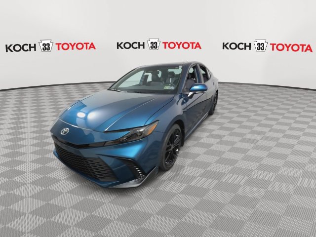 New 2026 Toyota Camry SE FWD image 3