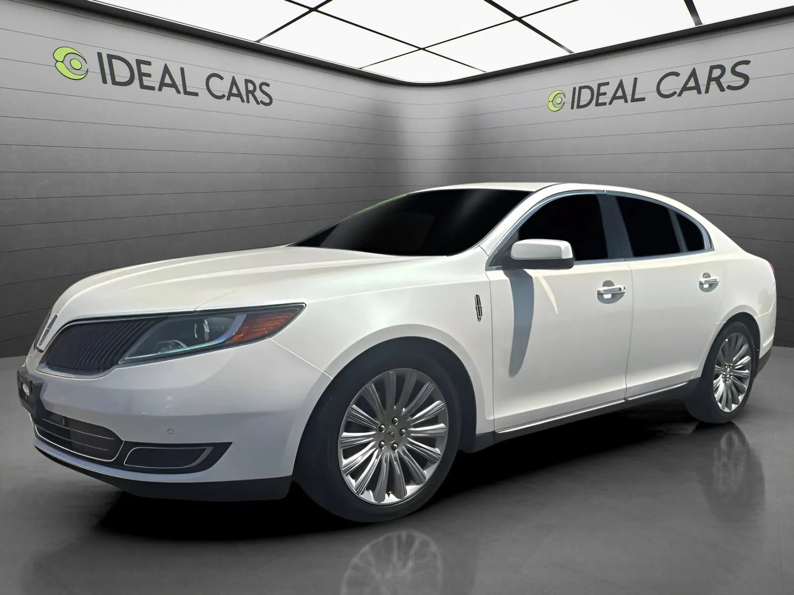 Used 2014 Lincoln MKS w/ Equipment Group 101A FWD image 1
