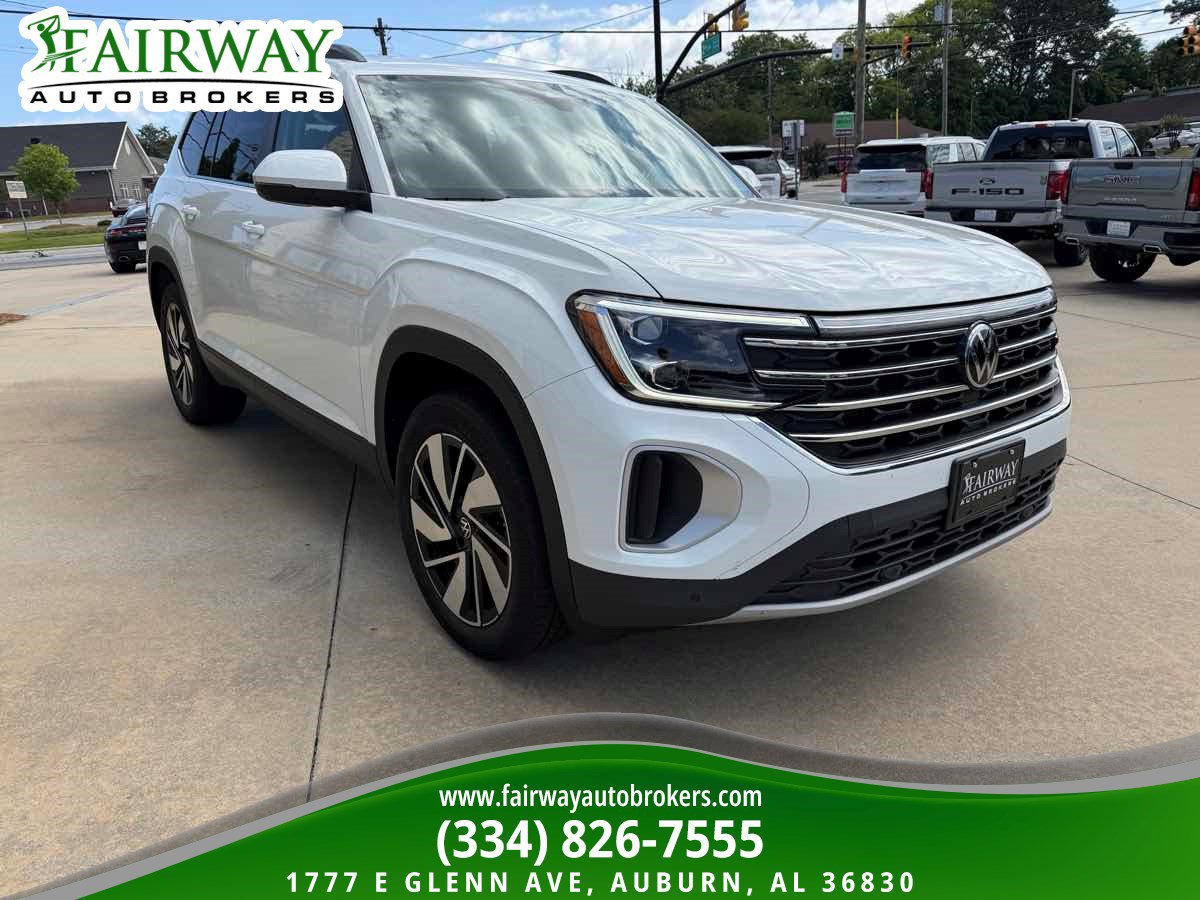 Used 2025 Volkswagen Atlas SE AWD/4WD image 40