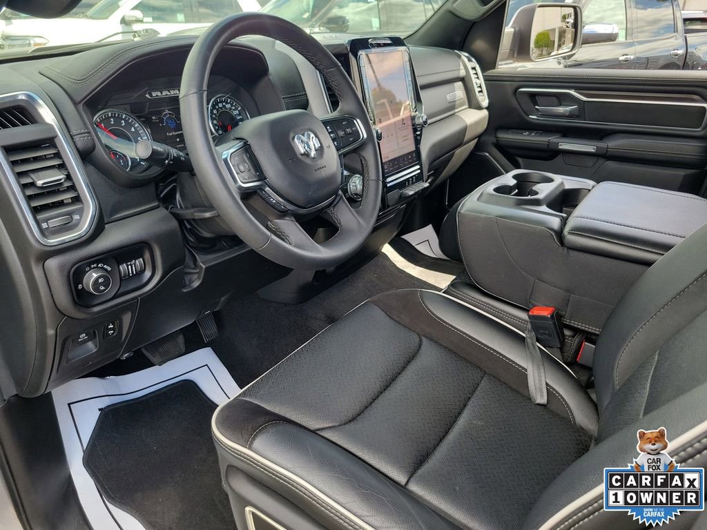 Used 2025 RAM 1500 Laramie AWD/4WD image 16