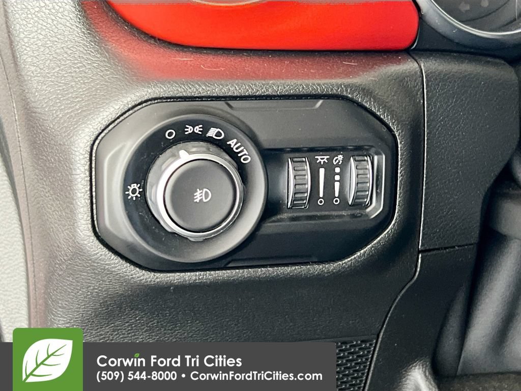 Used 2021 Jeep Wrangler Unlimited Rubicon AWD/4WD image 19