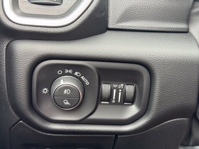 New 2026 RAM 1500 Big Horn AWD/4WD image 39