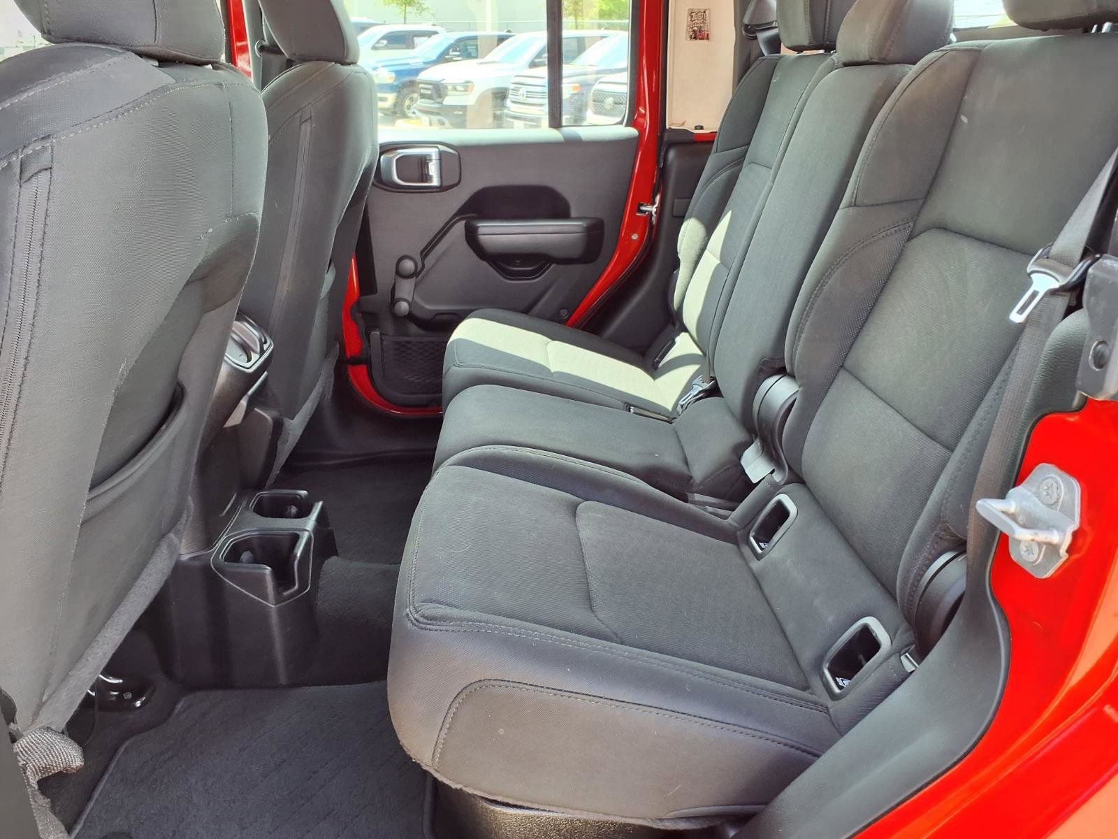 Used 2021 Jeep Gladiator Sport image 19