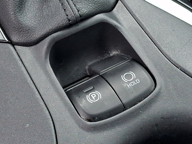 Certified 2024 Toyota Corolla Cross L AWD/4WD image 15