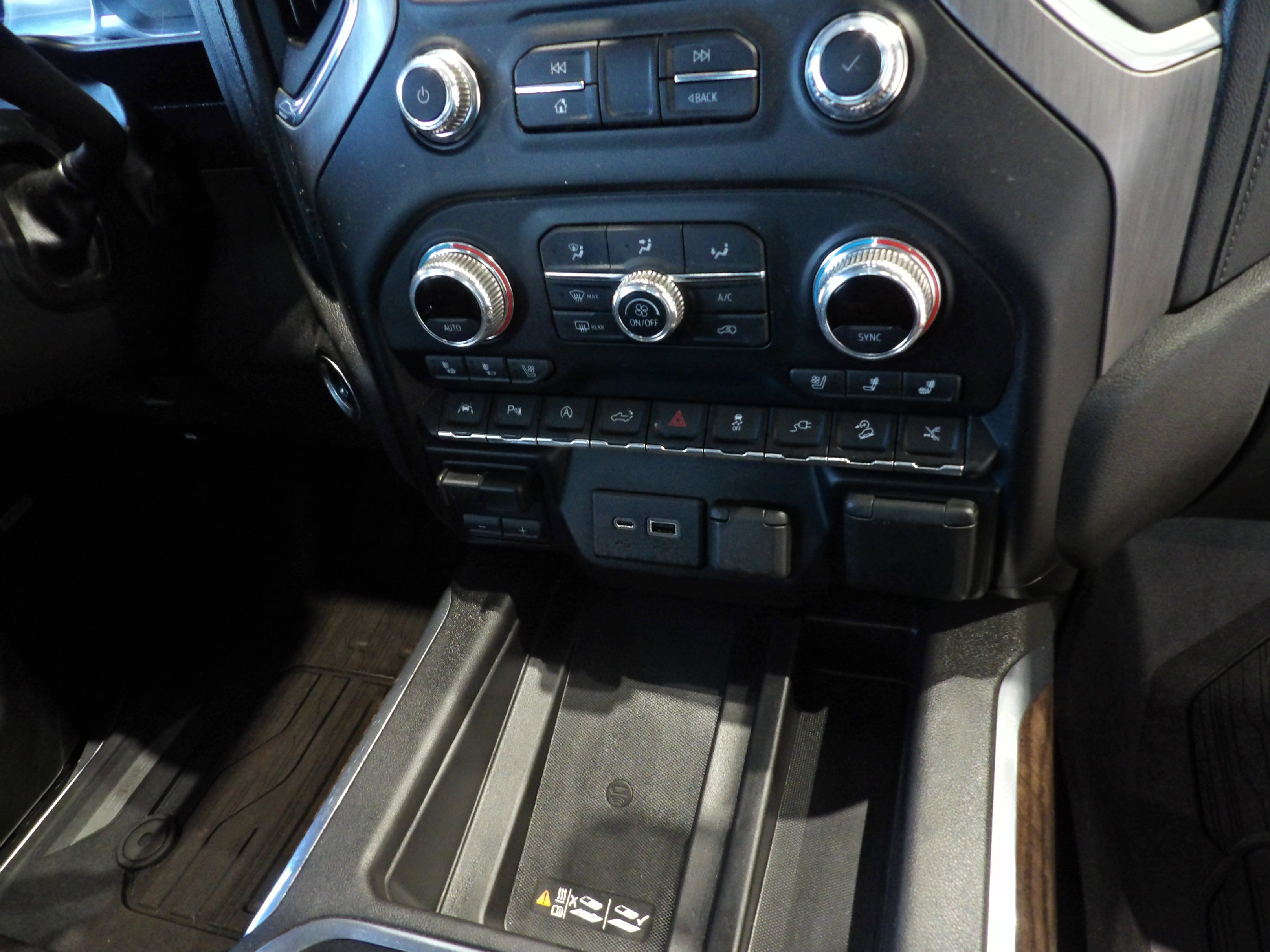 Used 2021 GMC Sierra 1500 Denali w/ Denali Ultimate Package image 29