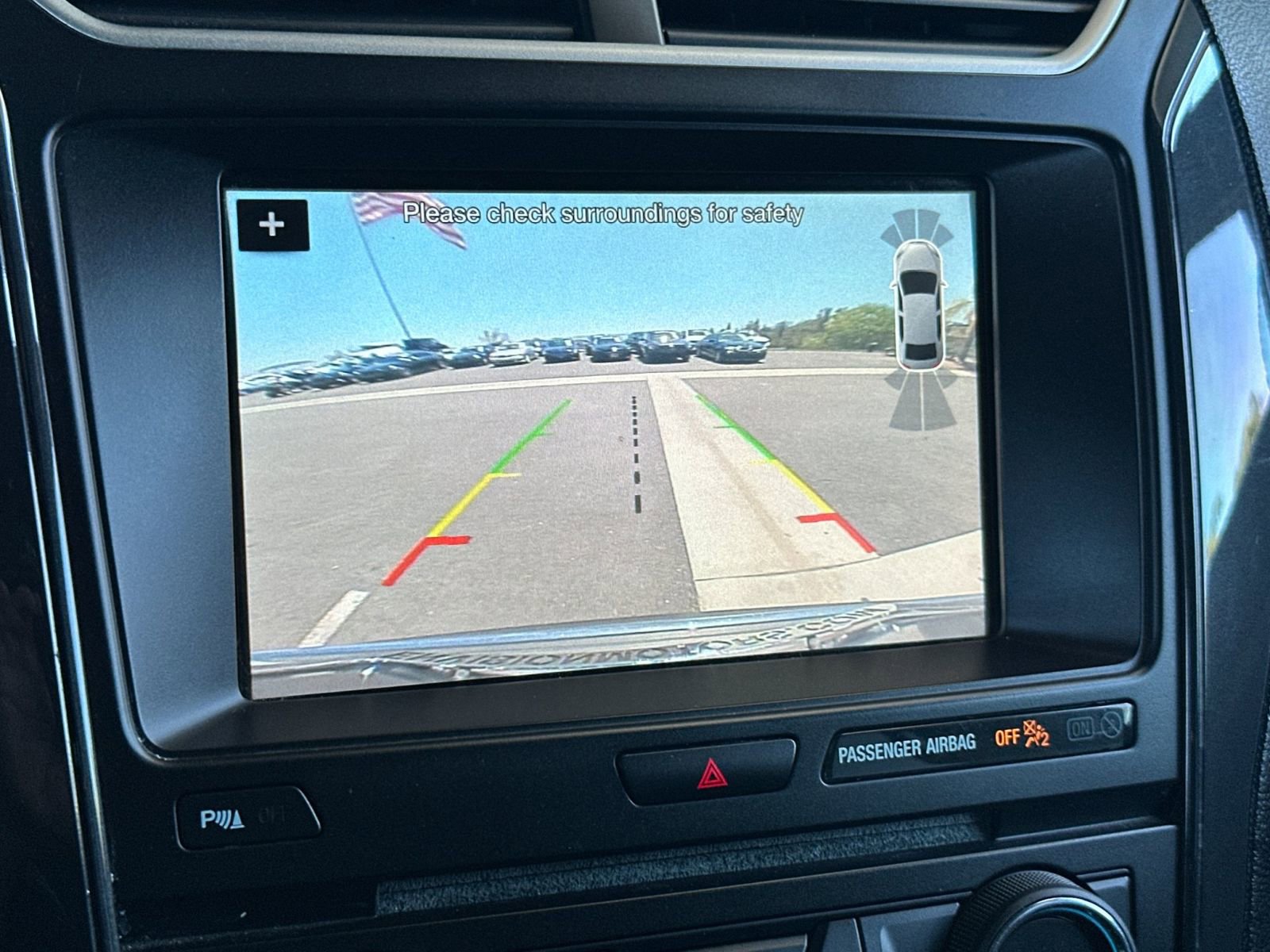 Used 2018 Ford Explorer XLT w/ Equipment Group 202A FWD image 22