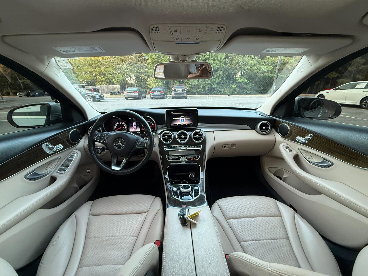Used 2018 Mercedes-Benz C 300 Sedan image 7