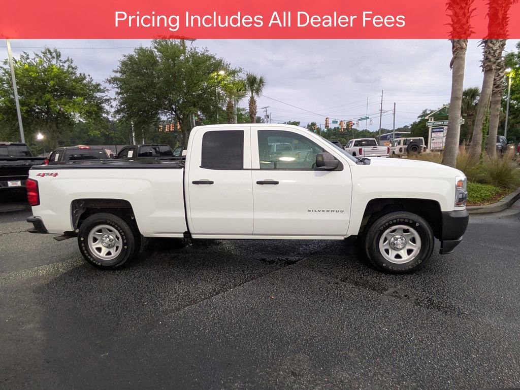 Used 2018 Chevrolet Silverado 1500 W/T w/ WT Convenience Package AWD/4WD image 3