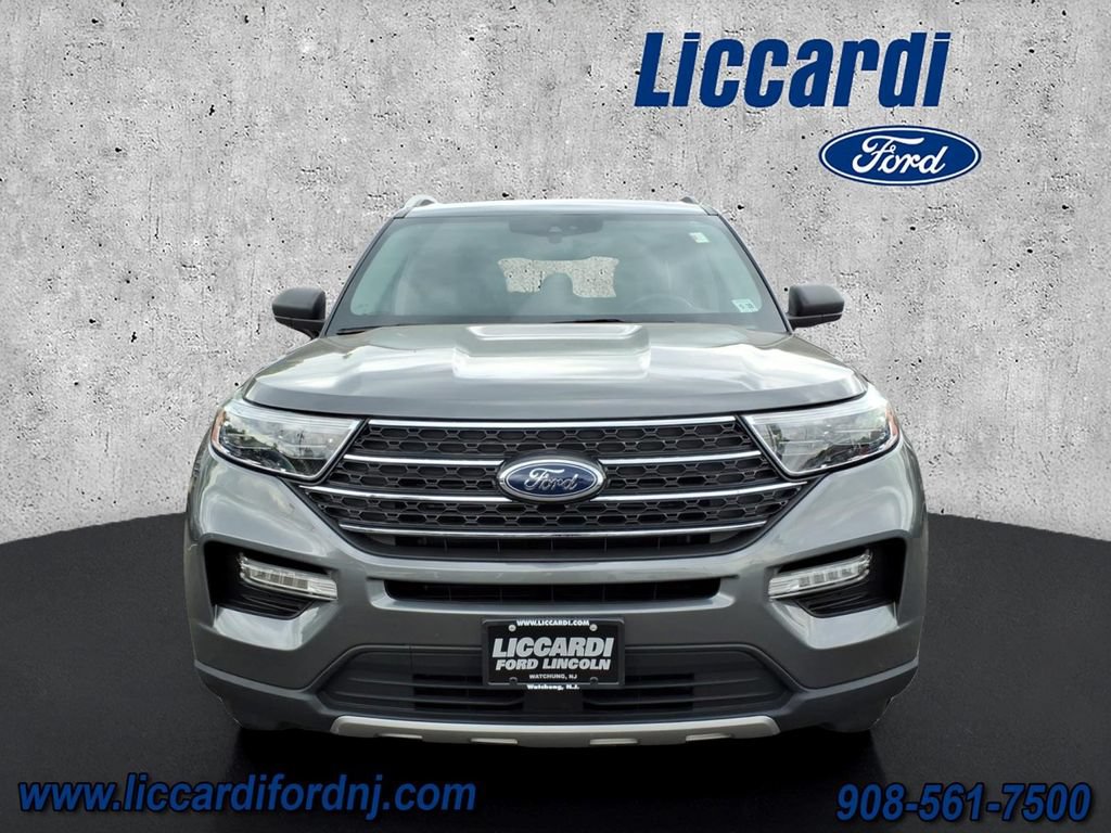 Certified 2023 Ford Explorer XLT w/ Equipment Group 202A AWD/4WD image 2