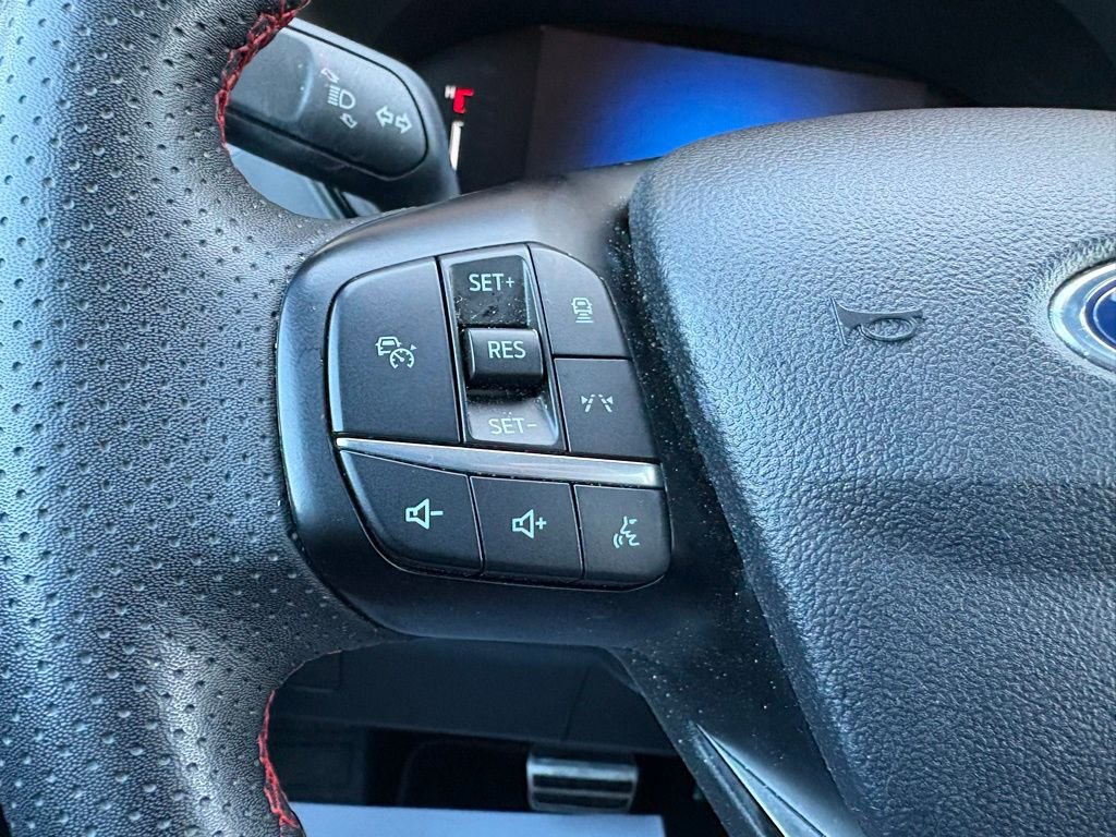 Used 2023 Ford Escape ST-Line w/ Tech Pack #1 image 29