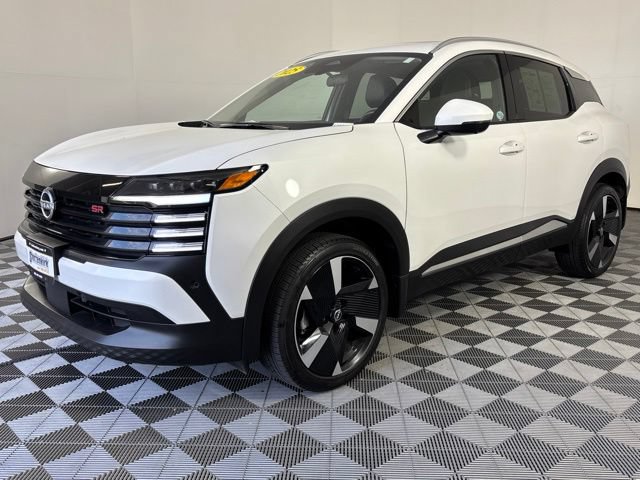 Used 2025 Nissan Kicks SR w/ SR Premium Package AWD/4WD video 2