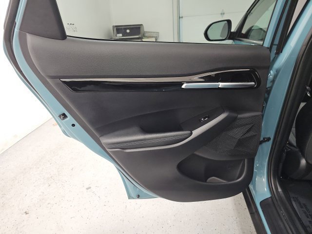 Used 2024 Kia Seltos S AWD/4WD image 28