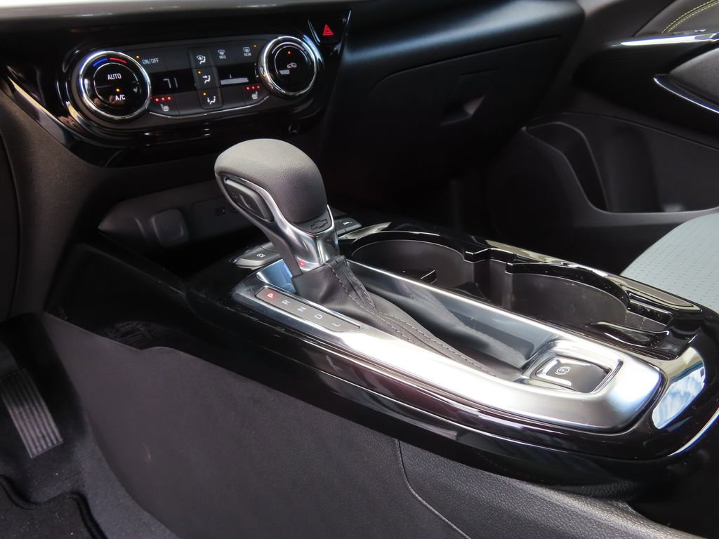 New 2026 Chevrolet Trax LT w/ Driver Confidence Package image 6