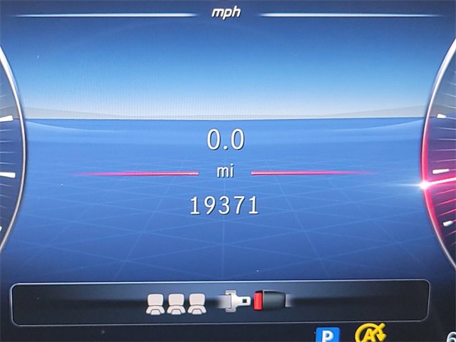 Used 2023 Mercedes-Benz GLC 300 4MATIC image 26