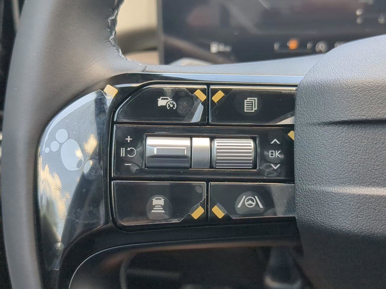 New 2026 Kia Sorento SX image 32