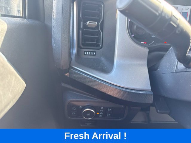Used 2022 Ford Bronco Outer Banks AWD/4WD image 9