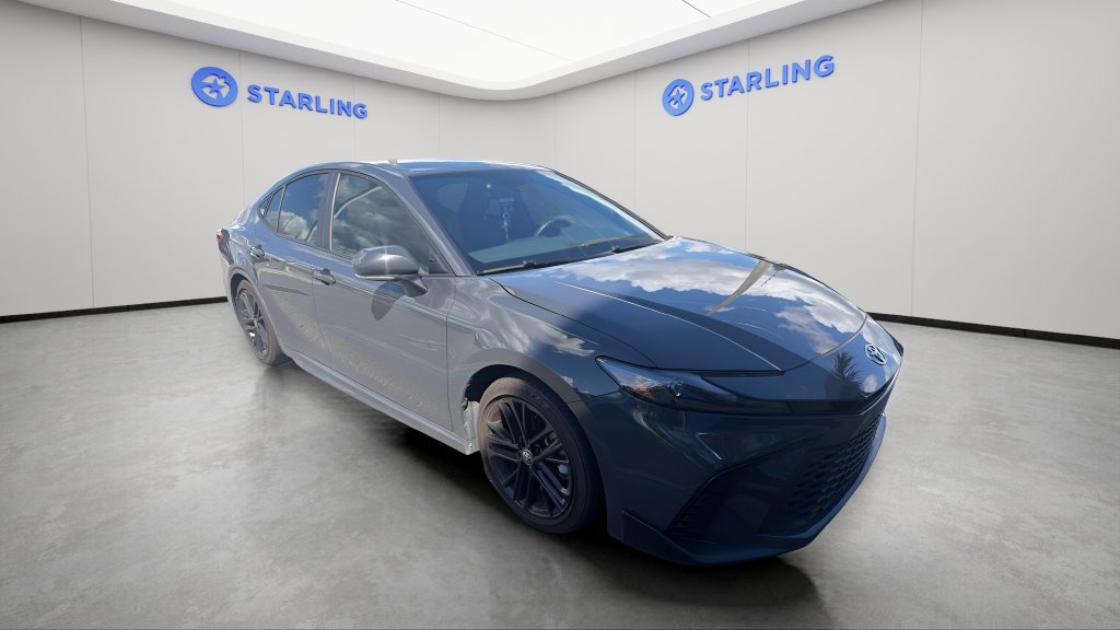 Used 2025 Toyota Camry SE FWD image 4