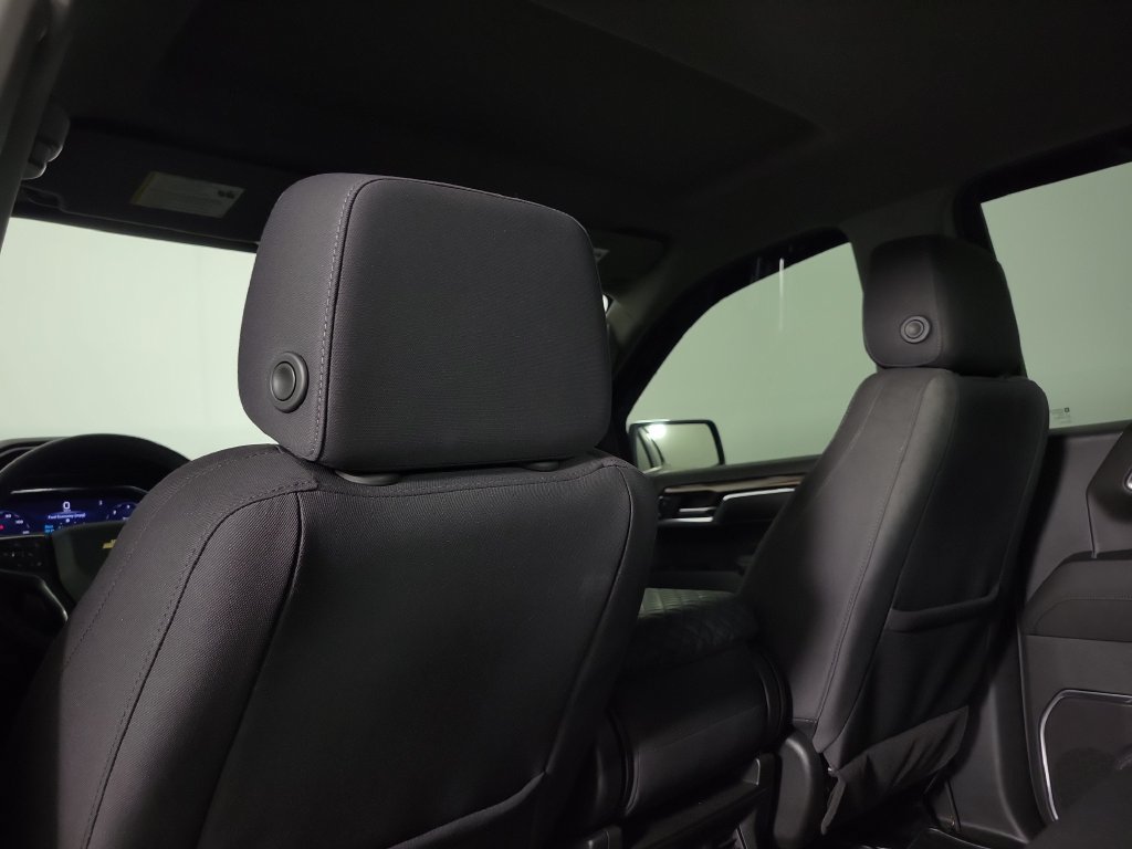 Used 2024 Chevrolet Silverado 1500 LT RWD image 15