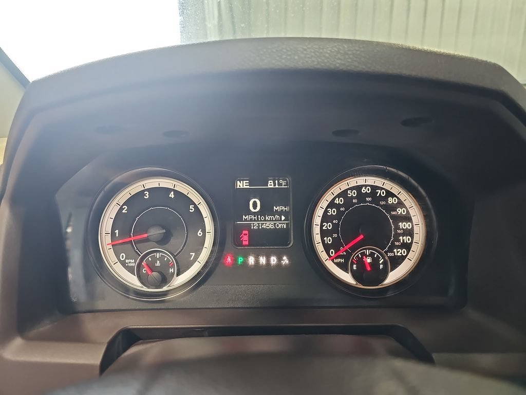 Used 2015 RAM 1500 Big Horn RWD image 18